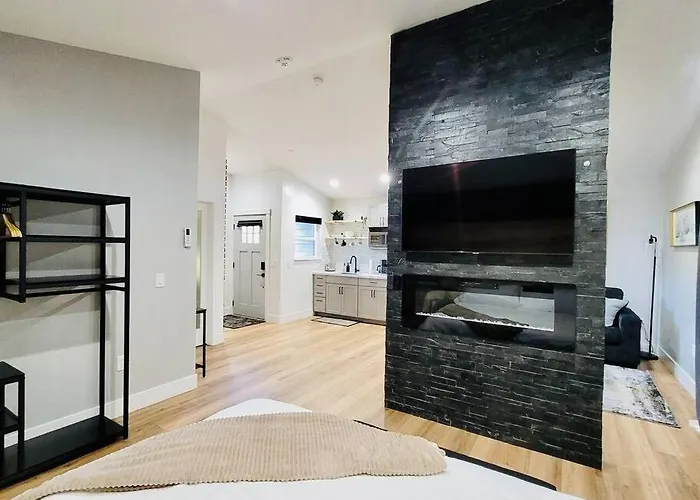 Penthouse At Meadow View! * Show Low