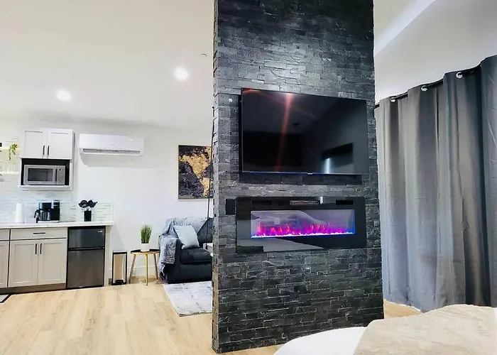 Villa Penthouse At Meadow View!